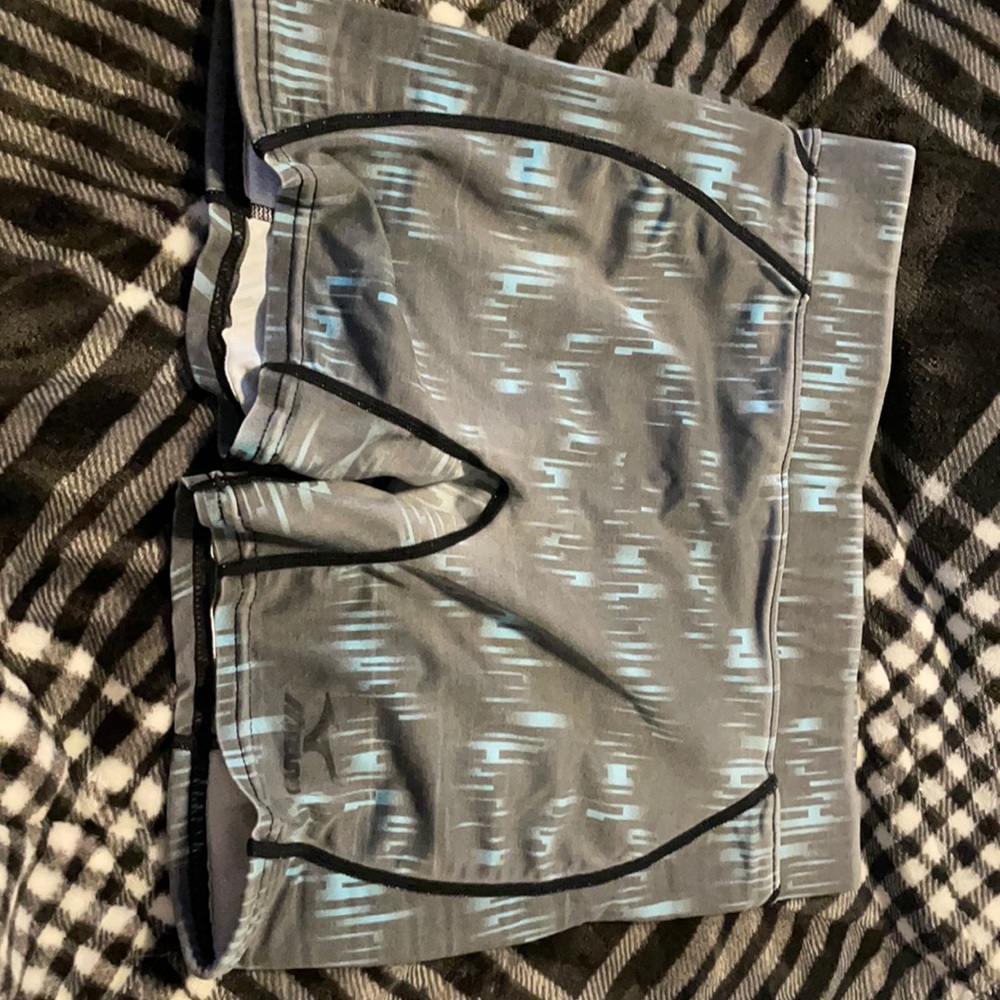 Siding shorts